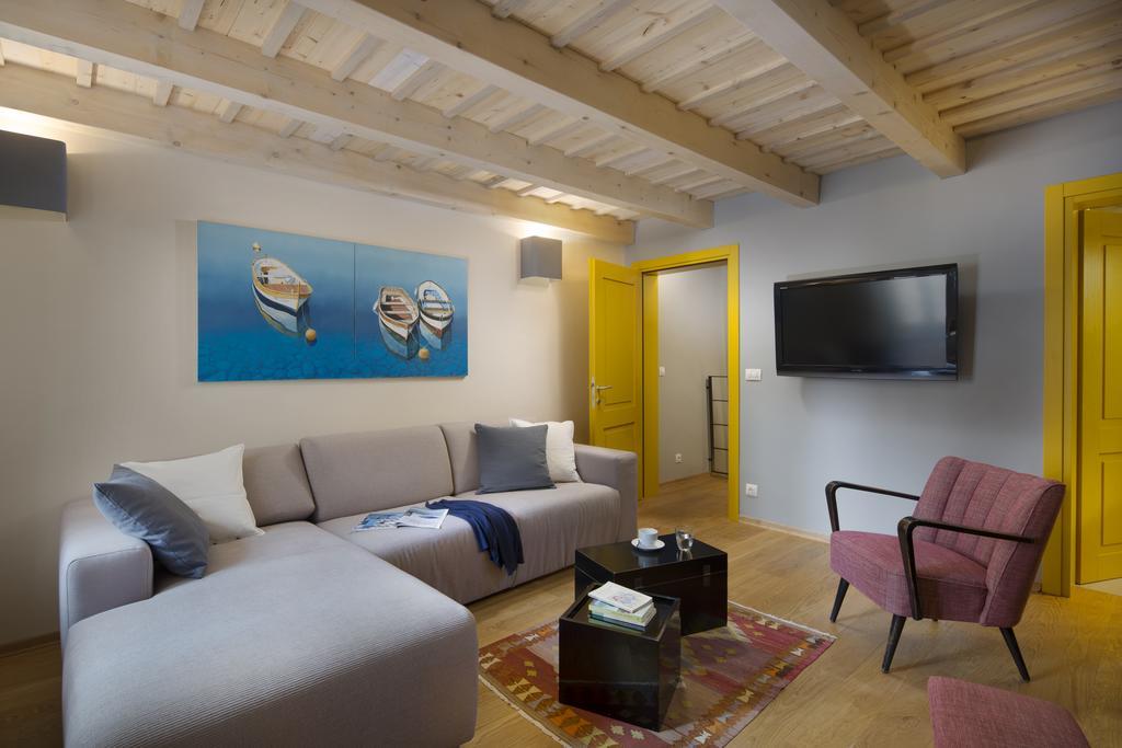 Holiday Home Bo Ρόβινι Εξωτερικό φωτογραφία